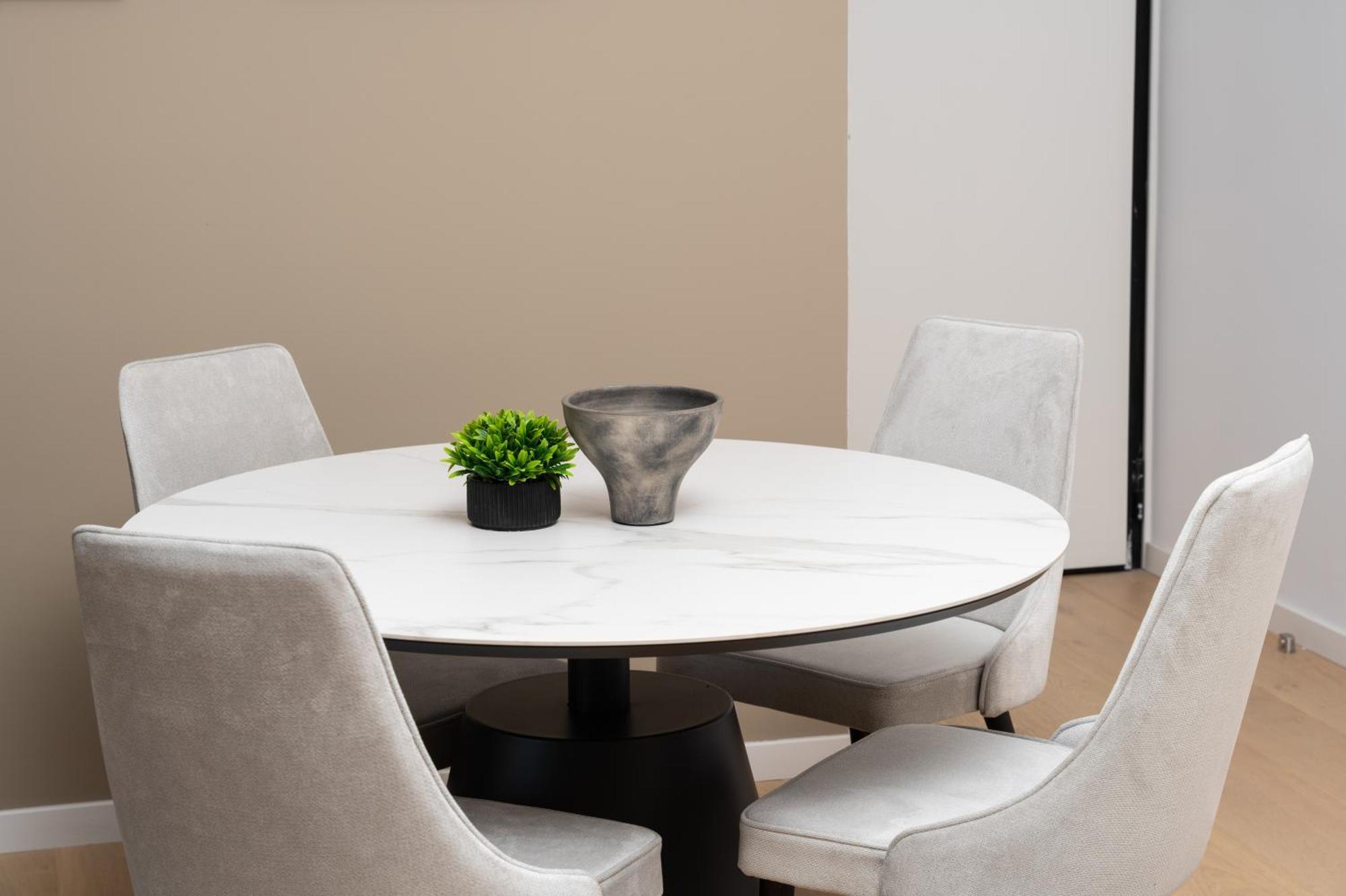 Apartment Wealthystays Parkside Nicosia