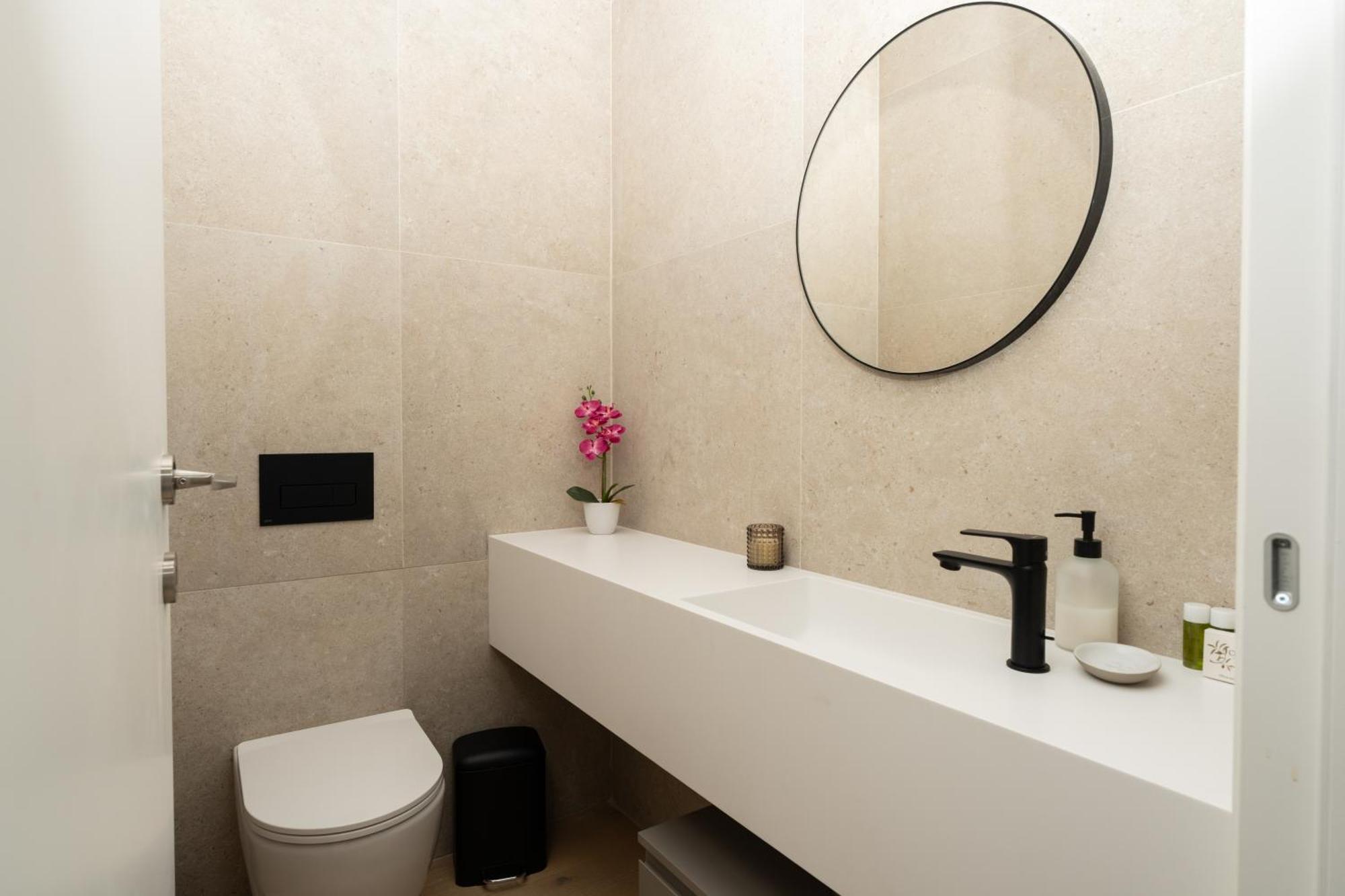 Apartment Wealthystays Parkside Nicosia